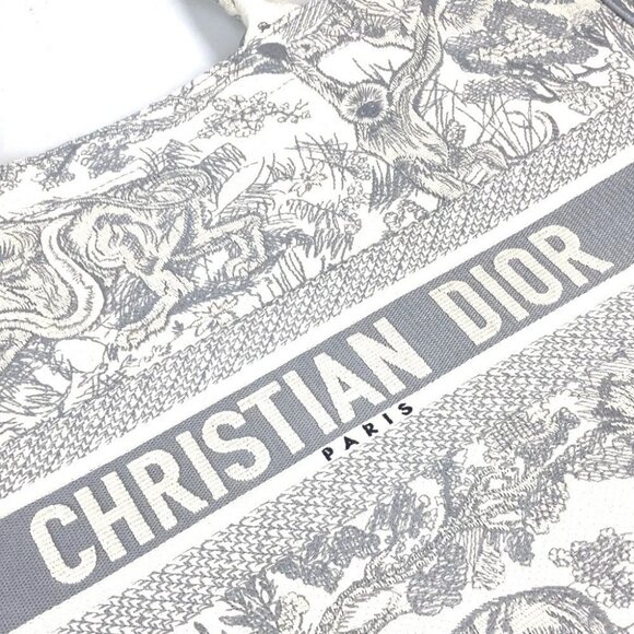 Dior M1286ZTDT_M20I Toile de Jouy embroidery book tote large Hand Bag Tote Bag - Picture 8 of 11